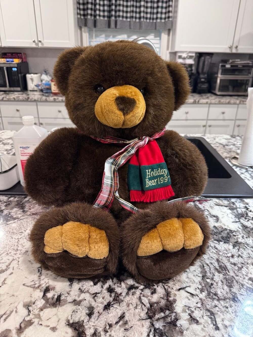 JC Penney Holiday Bear 1997 21